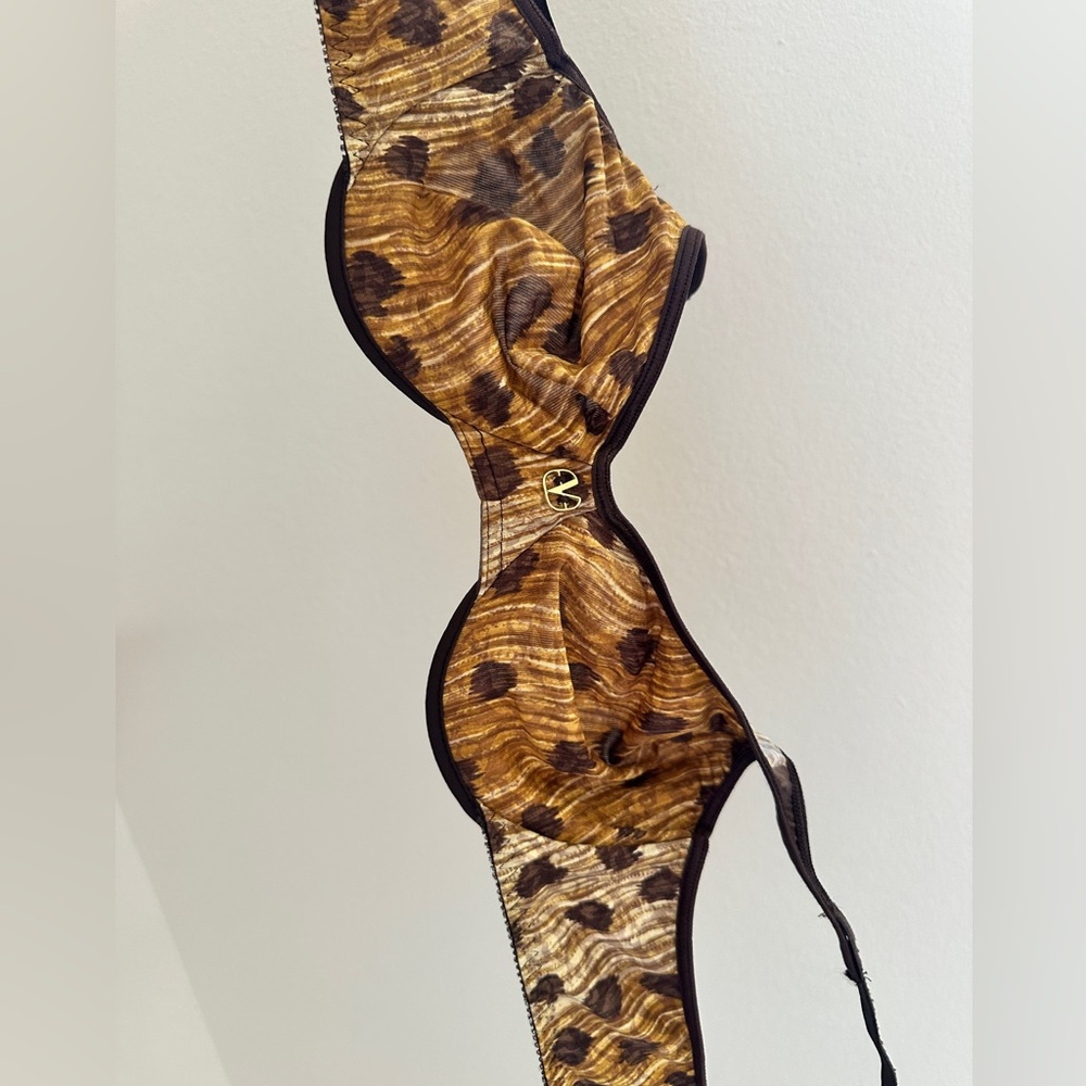 VALENTINO 🤎 Sheer Leopard Bra Vintage Lingerie 36B